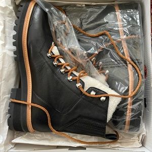 NEW Marx Fisher Izzie Suede Boots Black Size 10